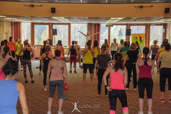 Aerobní GIGA víkend s CK Capro 15-17.4.2016