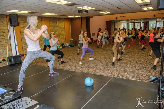 Aerobní GIGA víkend s CK Capro 15-17.4.2016